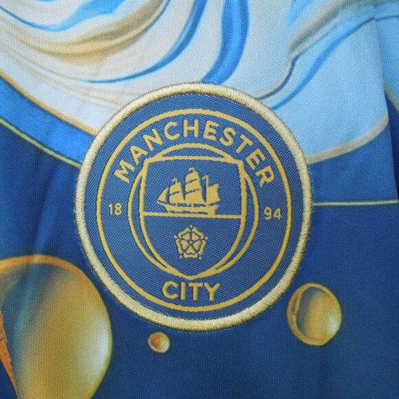 Manchester City concept edition jersey, large - Picture 3 of 11
